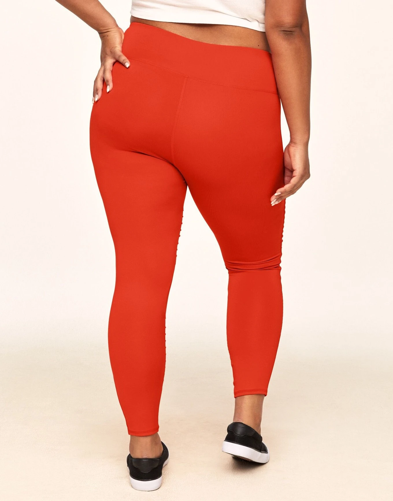 Jamey Plus Red - Image 3