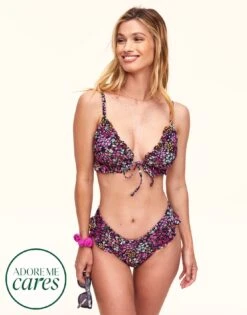 Tiffany Contour Print