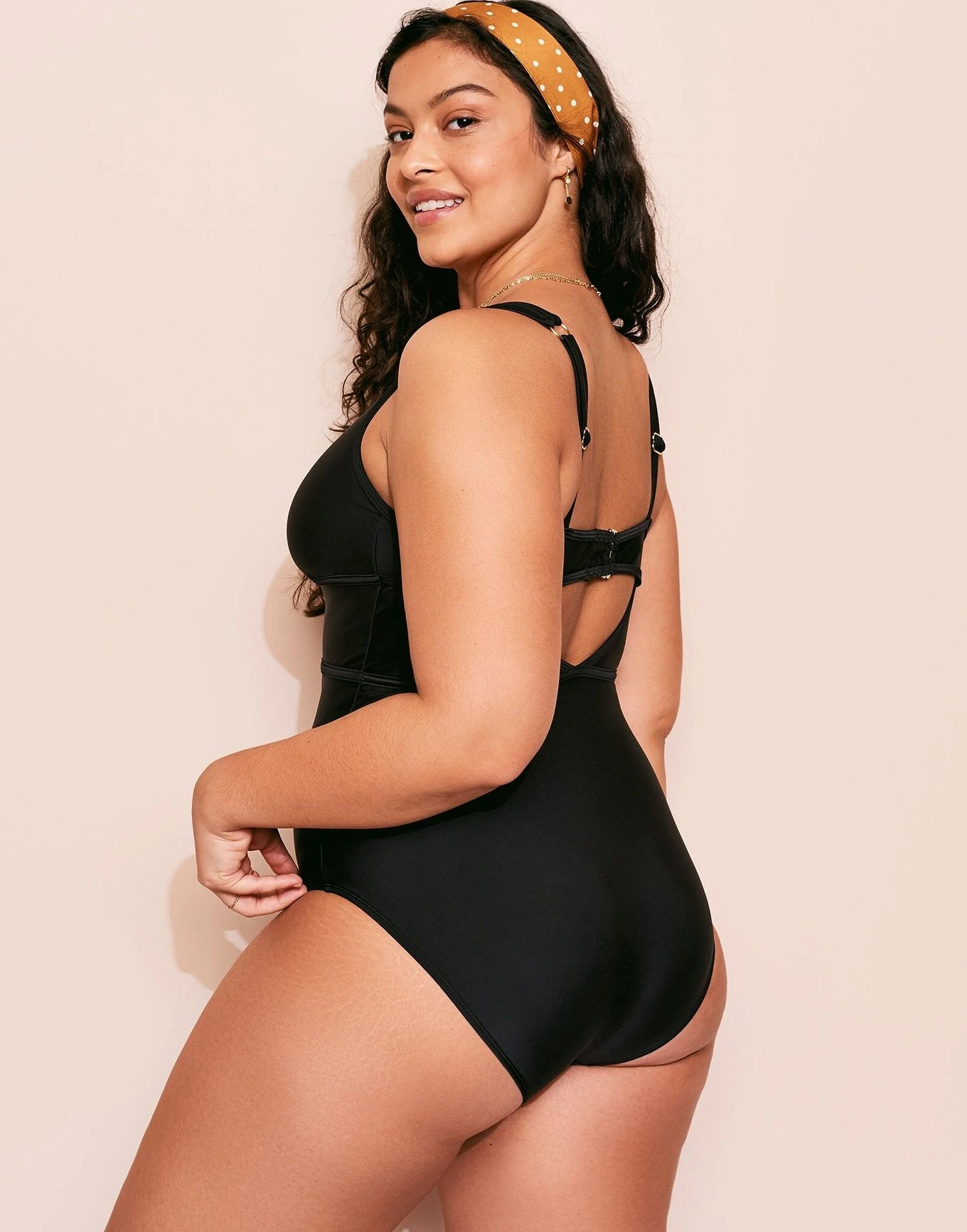 Andressa Contour Plus Black - Image 3