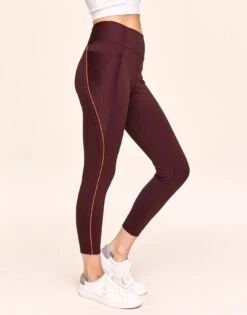 Bailey Brushed 7/8 Red