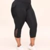 Ava Cozy Crop Plus Black